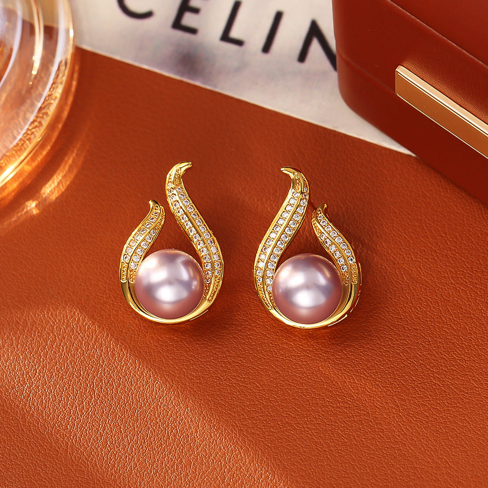 Glass Pearl Stud Earrings High-end Fashion Exquisite