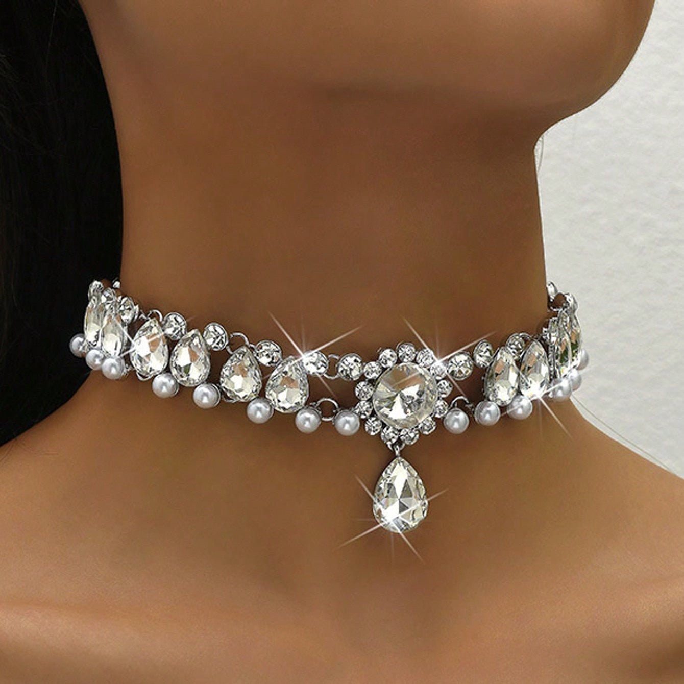 European And American Exaggerated Rhinestone Pearl Necklace New Fashion